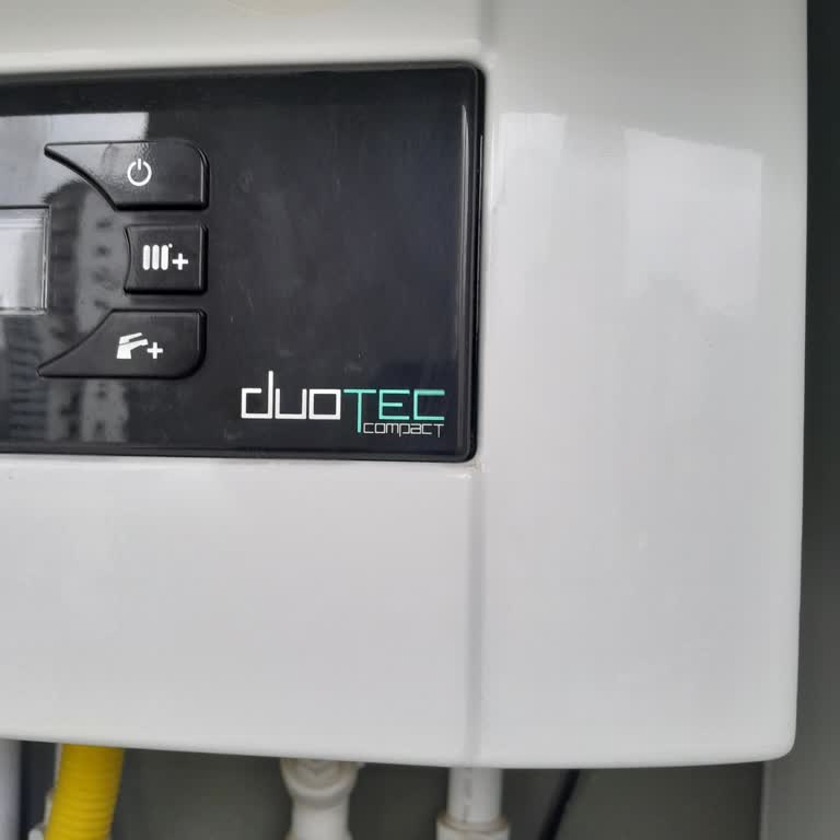 Garantisi Devam Eden Kombi İçin Haksız Ücret Talebi