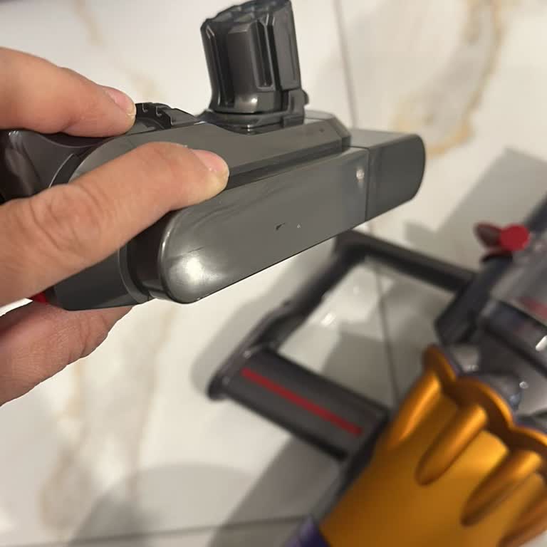 Dyson V12 Batarya Krizi: Çözüm Bekleyen Müşteri