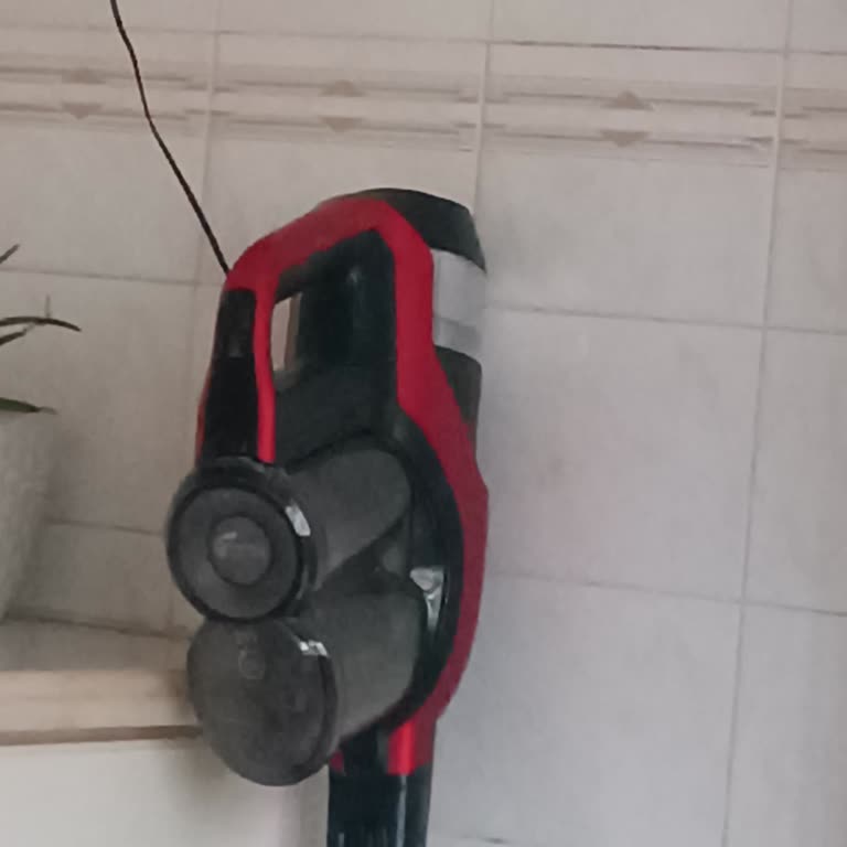 Philips Dikey Süpürge Sorunu: Sürekli Kapanıyor