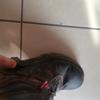 YDS Boots Su Geçirmez İş Botu Hayal Kırıklığı