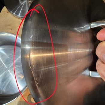 Jumbo Tencere Setinde Derin Çizik Ve Hasar Sorunu