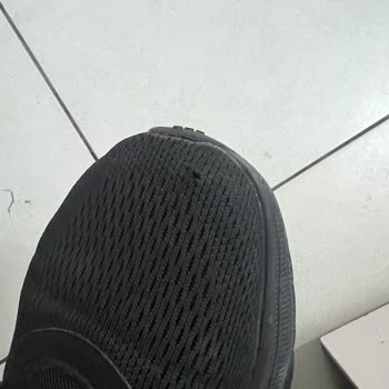 Adidas Ayakkabıda Kısa Sürede File Problemi