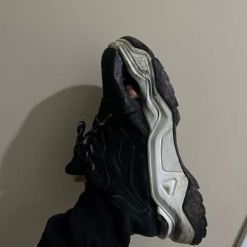 Aeropostale Shoes From Boyner Damaged Quickly and Refund Denied