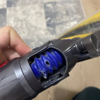 Dyson Süpürgemde Tekrarlayan Başlık Sorunları Ve Güç Kesintileri
