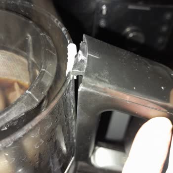 Arzum Çay Makinesi Demlik Kırıldı, Garanti Yok, Servis Yok