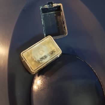 Brita Sürahimde Pil Değişim Sorunu