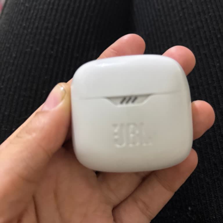 JBL Tune Flex Kulaklıkta Ses Ve Şarj Sorunu