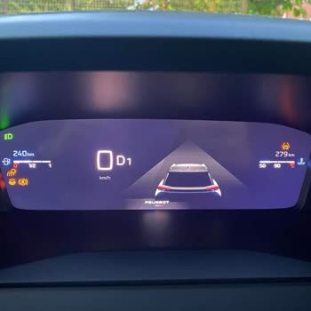 Yeni Peugeot 2008'de Sürekli Arıza Uyarısı