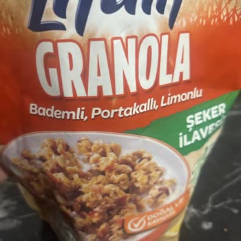 Granola Yüzünden Diş Kırılması