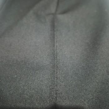 Hatemoğlu Giyim Üç Kez Giyilen Damatlıkta Beklenmedik Deformasyon Ve Çözüm Arayışı