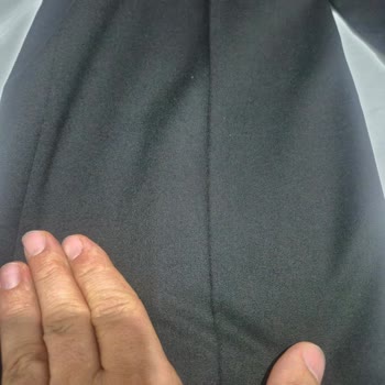 Hatemoğlu Giyim Üç Kez Giyilen Damatlıkta Beklenmedik Deformasyon Ve Çözüm Arayışı