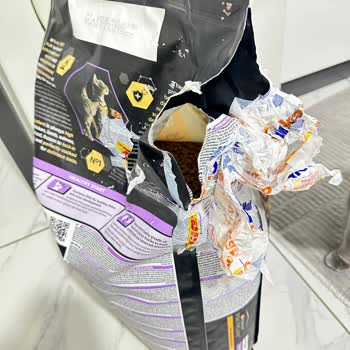 Eksik Ve Hasarlı Kedi Maması Teslimatı