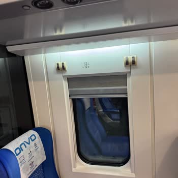 Trende Çalınan Valiz Ve İlgisizlik