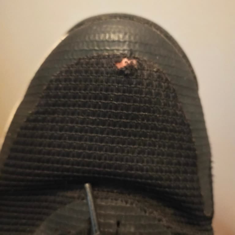 Üç Ayda Açılan Ayakkabı Ve Garanti Sorunu