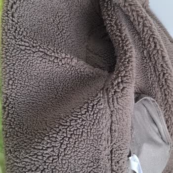 Montun Tüyleri Ve Renk Solması Sorunu