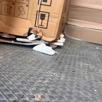 Hasarlı Buzdolabı Ve İlgisiz Müşteri Hizmetleri