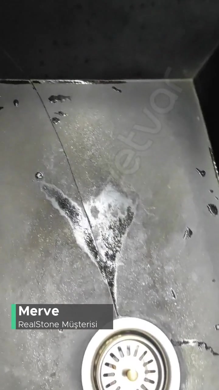 Realstone Siyah Granit Evye Teknesinde Boydan Boya Çatlama videonun kapak resmi