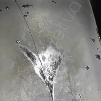 Realstone Siyah Granit Evye Teknesinde Boydan Boya Çatlama