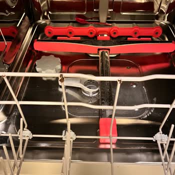 Samsung Bulaşık Makinesi Sepetleri Paslanıyor Ve Yüksek Servis Ücreti