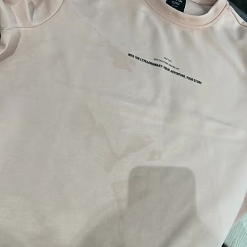 Avva Online Alışverişinde Hayal Kırıklığı: Renk Farklılığı Ve Kalıcı Lekeler