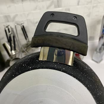 Karaca Tencerelerimin Renk Değişimi Ve Kulplarındaki Sorun