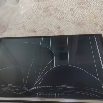 Media Markt Kırık Gelen TV Ve Çözülmeyen Sorunlar