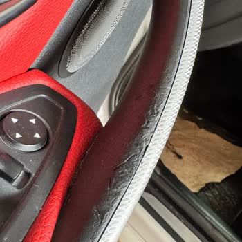 BMW Araçta Kapı Kolu Deformasyonu Sorunu