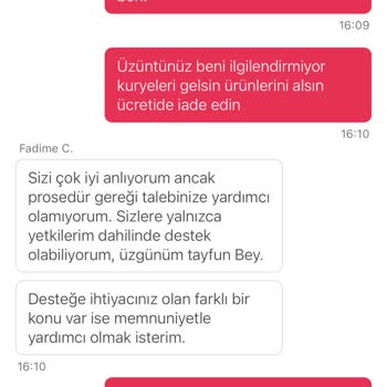 Soğuk Ve Dökülmüş Kahvelerle Gelen McDonald's Siparişi