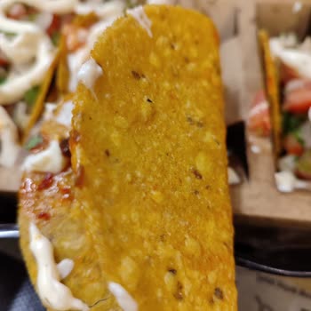 Cajun Corner Yalova Şubesinde Hayal Kırıklığı: Bayat Taco Ve Az Pişmiş Et