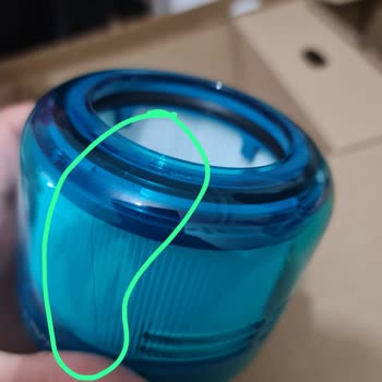 Kırık Filtreli Süpürge Ve Yetersiz Destek