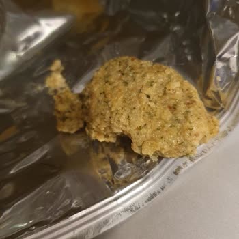 Lays Cips Paketinde Tanımlanamayan Madde Ve Tuhaf Tat