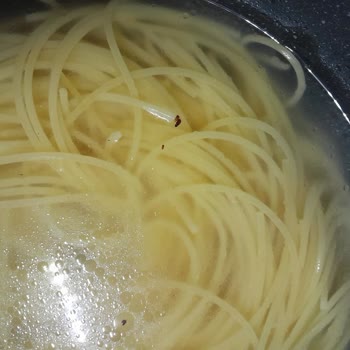 Barilla Gıda Makarna İçinde Böcek Şoku!