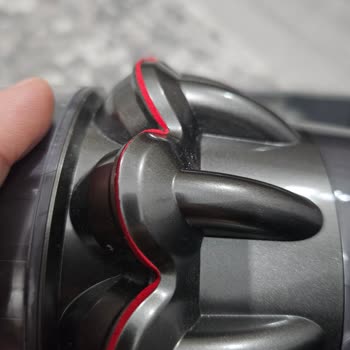 Dyson Süpürge Ve Müşteri Hizmetleri Hayal Kırıklığı