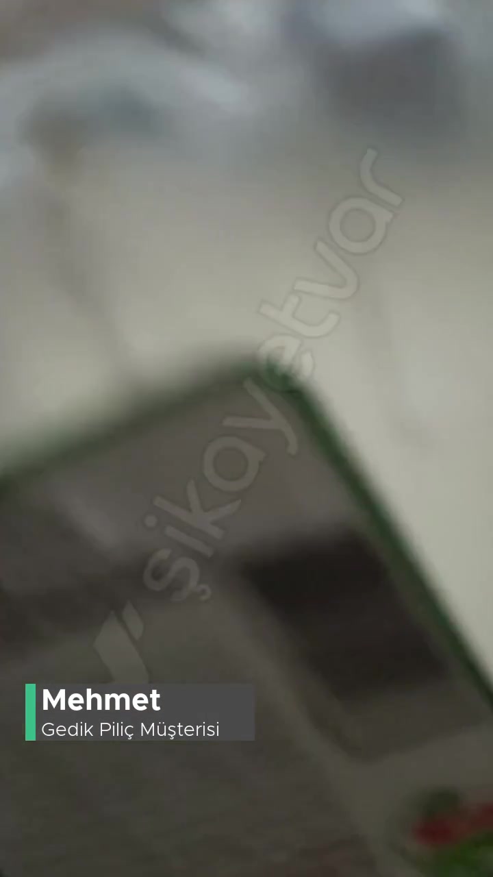 Gedik Piliç Köfteden Tavuk Tüyü Çıktı! videonun kapak resmi