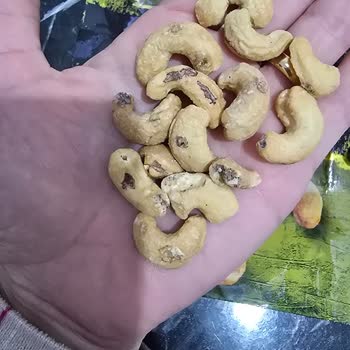 Migros Hemen'den Alınan Bayat Kaju Sağlığımızı Tehdit Etti