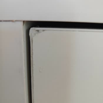 Kırık Ve Deforme Mobilya Parçaları Sorunu