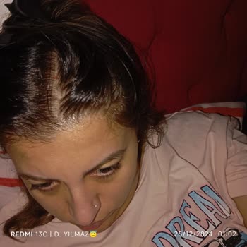 Beklenmedik Renk Değişimi: Siyah Saç Şoku