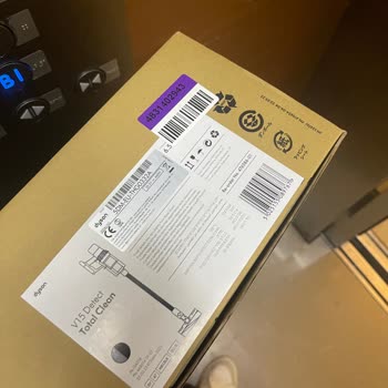 Dyson Mağazasında Hayal Kırıklığı: Kullanılmış Ürün Ve Yetersiz Müşteri Hizmeti