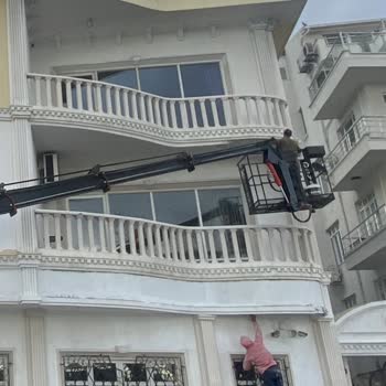 Davet Gününde İnşaat Kabusu: Boya Lekeleri Ve Para İadesi Sorunu