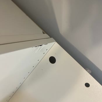 IKEA'dan Hasarlı Ürün Ve Yavaş Destek