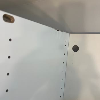 IKEA'dan Hasarlı Ürün Ve Yavaş Destek