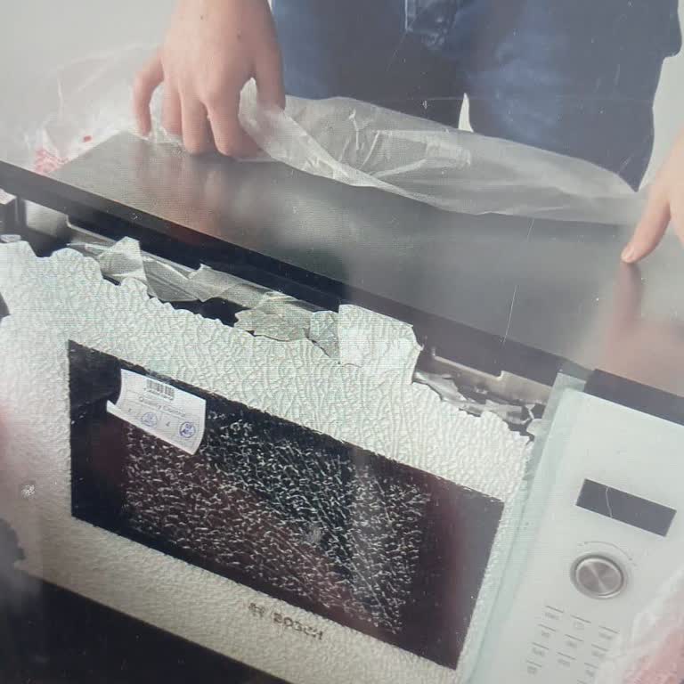Bosch Refused to Replace My Microwave With Broken Glass Despite Clean Packaging