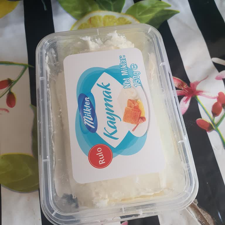 A101 Bozulmuş Ürünle Karşılaşma: Zehir Gibi Kaymak!