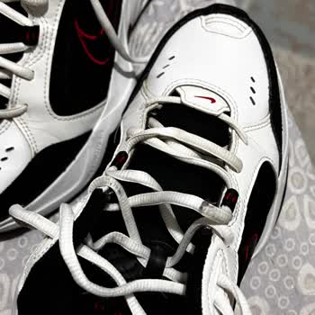 Dolap Uygulamasında Hayal Kırıklığı: Kullanılmış Ayakkabı Ve Reddedilen İade Talebi