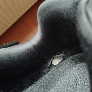 Skechers Ayakkabıda Beklenmedik Yırtılma Sorunu