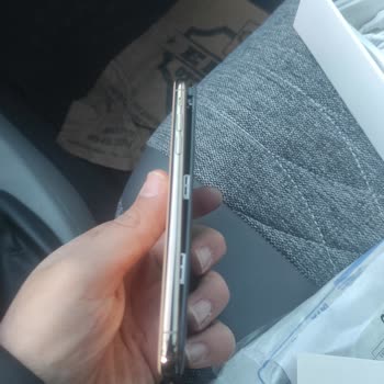 Turkcell'den Aldığım İphone XS Ekran Sorunu