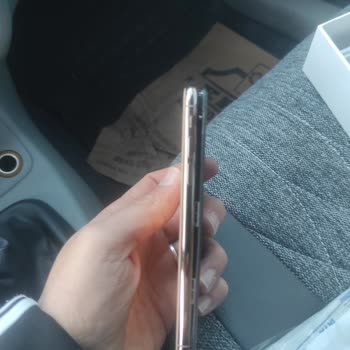 Turkcell'den Aldığım İphone XS Ekran Sorunu