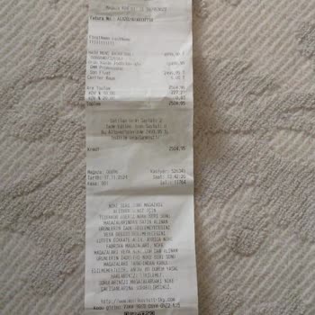 Nike Outlet Mağazasında Hatalı Ürün İadesi Sorunu