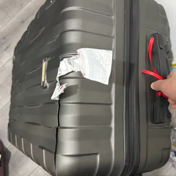 Valiz Hasarı Ve Mağduriyetin Giderilmemesi