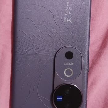 Vivo V40: Dayanıklılık Sözü Tutulmayan Telefon